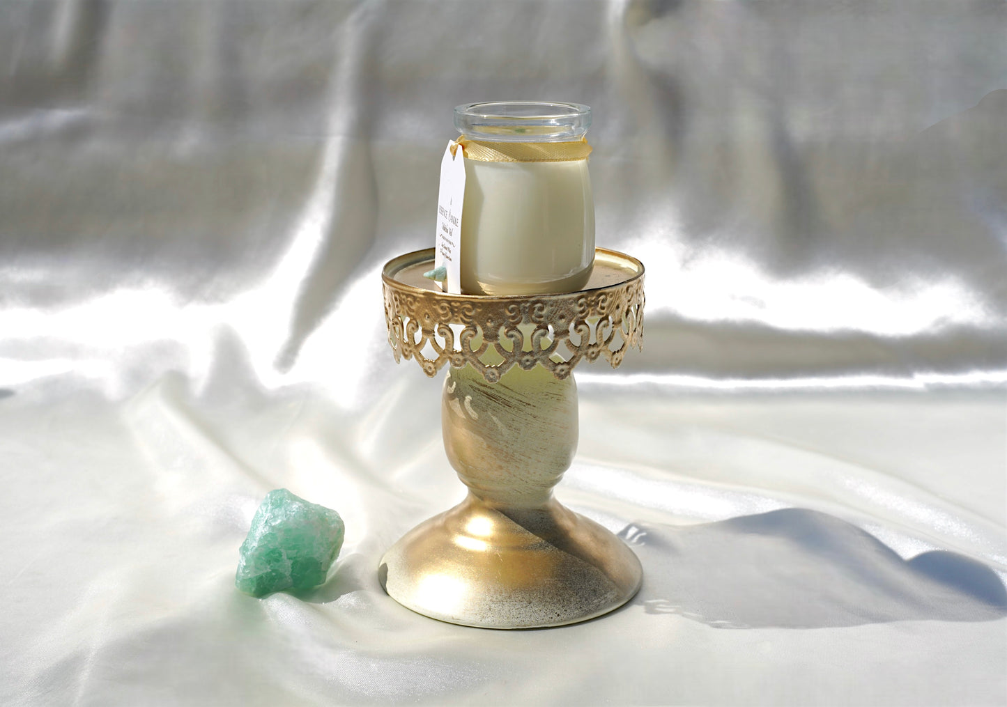 Handmade 4 oz Matcha Veil crystal candle with fresh green tea fragrance, aventurine easing stress, clear quartz guiding clarity, elegant eco-friendly luxury gift.