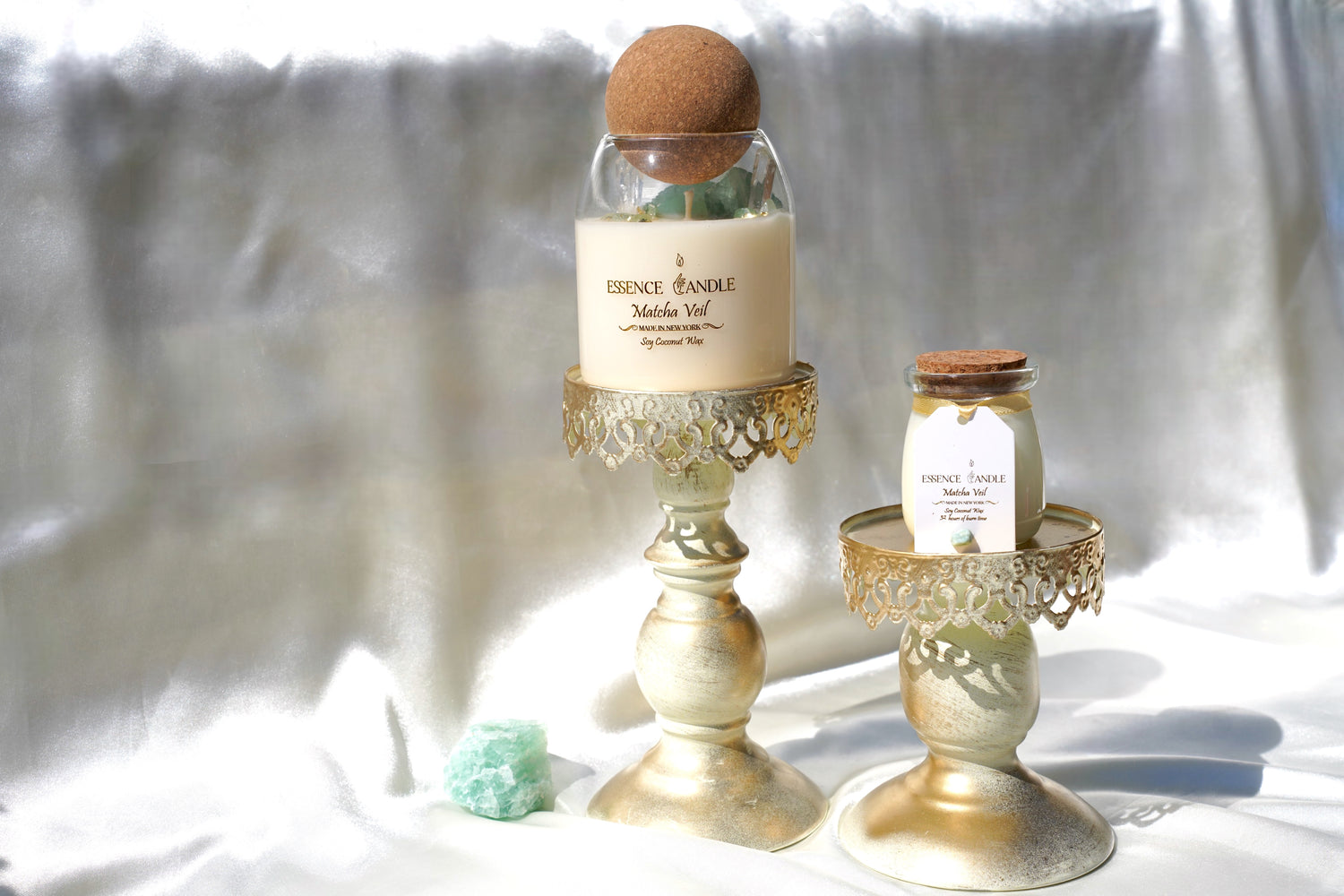 Green fluorite and aventurine crystal details inside Matcha Veil candle, healing energy crystal candle with clear quartz and gold accents, luxury home fragrance.