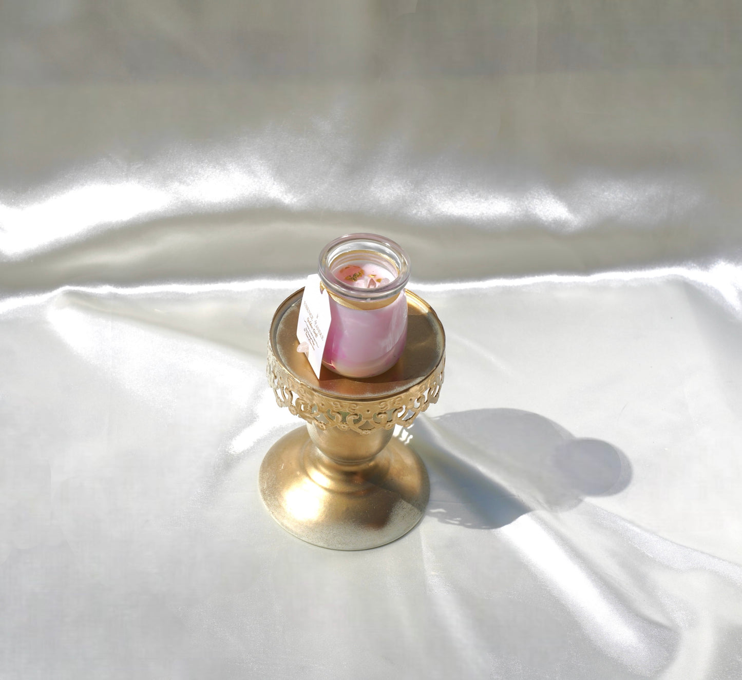 Luxury Ivory Spring 4 oz floral candle, glass jar with rose quartz to open the heart and clear quartz to clear the mind, artisan New York candle.